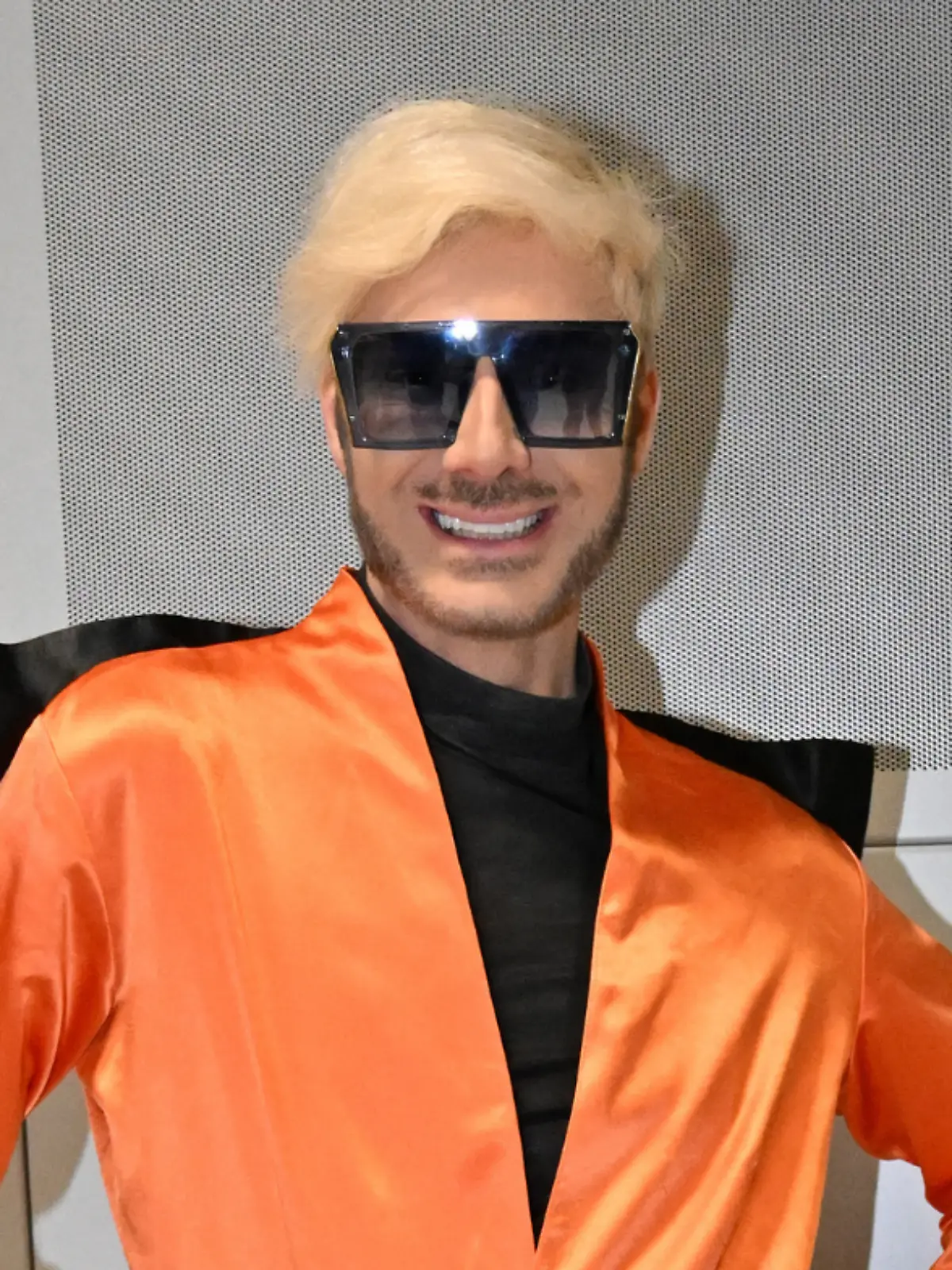 Sam Dylan Geschockt Von CSD In Berlin Nackte Und Sex Mitten Auf Den