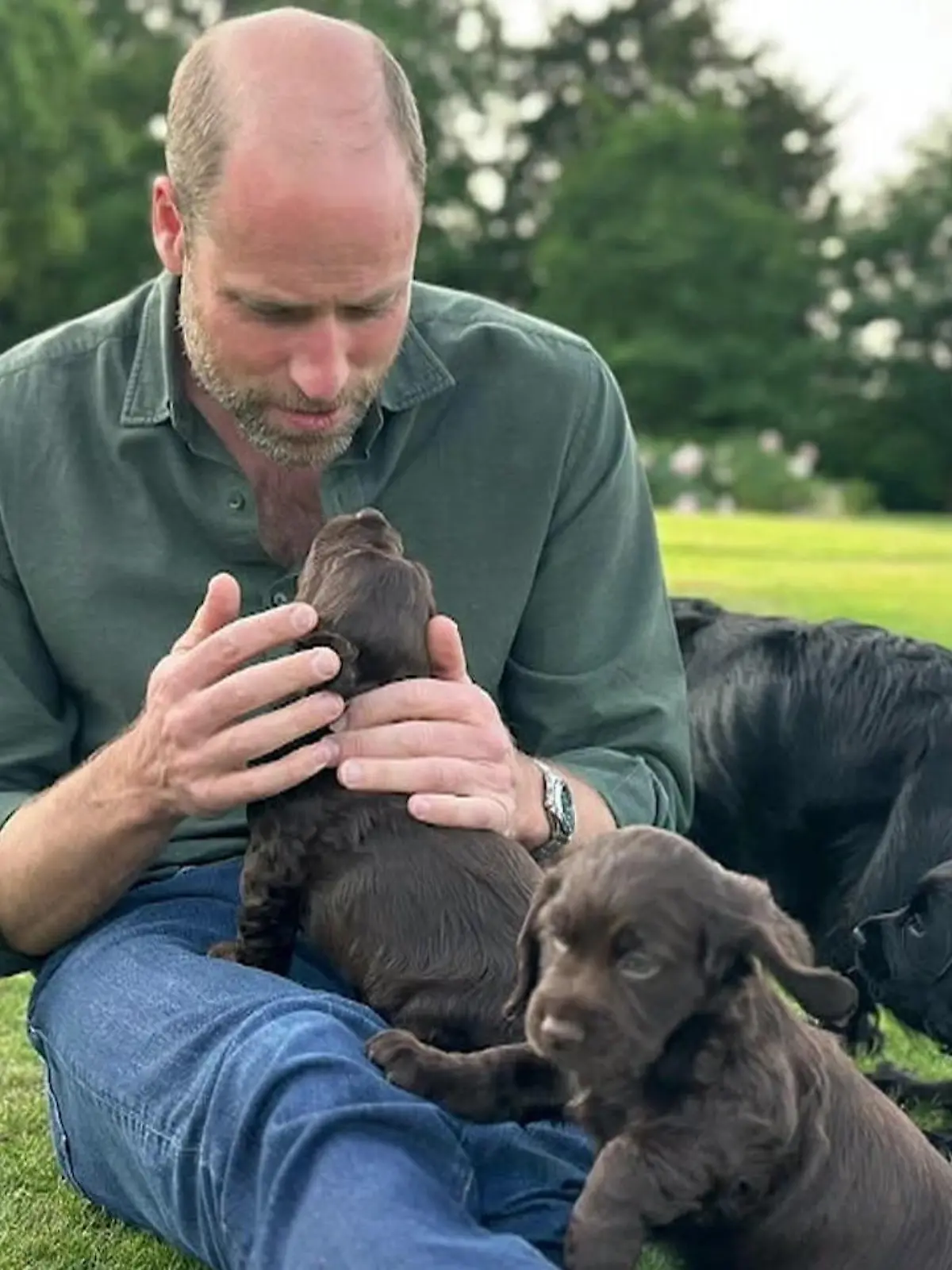 Noch heißer als Mama Im knappen Bikini Model Tochter zeigt allen ihre Kurven