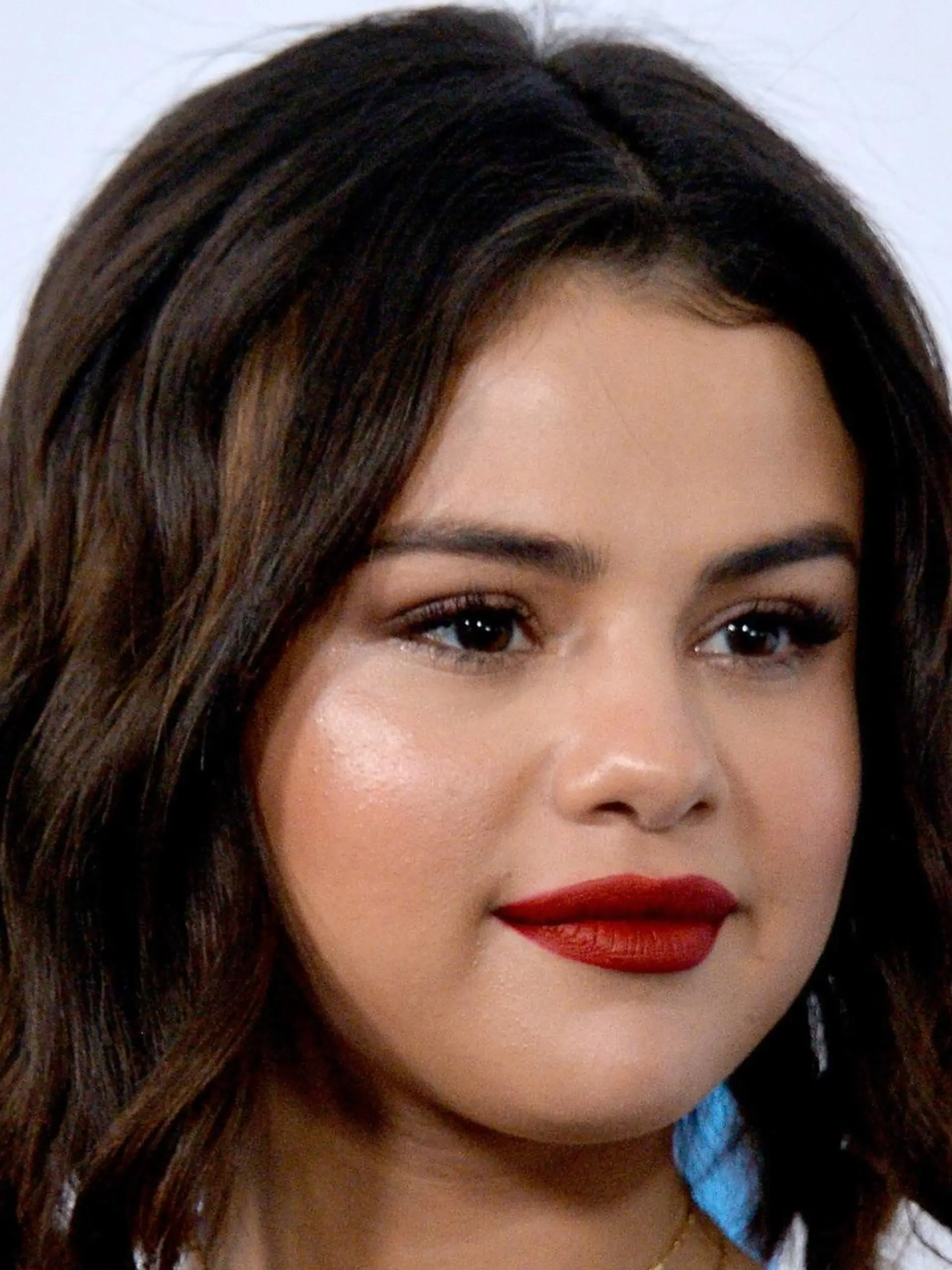 Actress/singer Selena Gomez arrives for We Day California at The Forum in Inglewood, California on April 19, 2018. WE Charity, formerly known as Free The Children, is a worldwide development charity and youth empowerment movement founded in 1995 by human rights advocates Craig Kielburger and Marc Kielburger. PUBLICATIONxINxGERxSUIxAUTxHUNxONLY LAP20180419005 JIMxRUYMEN  