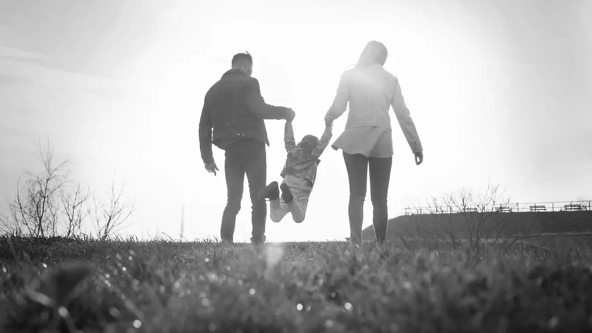 Ehepaar gibt adoptiertes Kind nach vier Wochen zurück