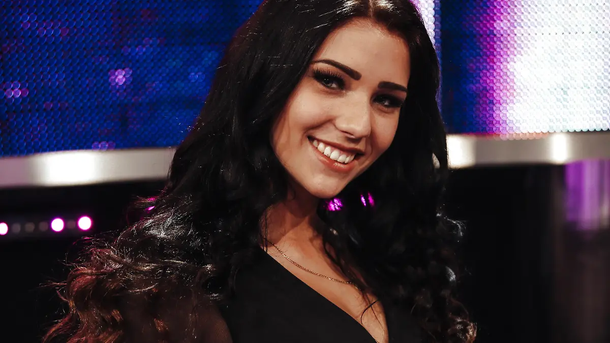 Vanessa Zander.jpg