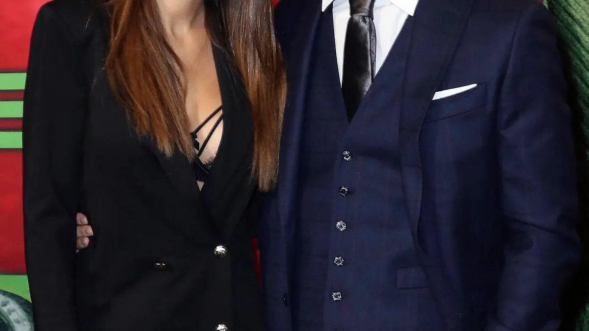 Clea-Lacy Juhn und Freund Riccardo Basile bei der Place To B Berlinale-Party Garden of Eden im Rahmen der Berlinale 2020 / 70. Internationale Filmfestspiele Berlin im Restaurant Borchardt. Berlin, 22.02.2020 *** Clea Lacy Juhn and friend Riccardo Basile at the Place To B Berlinale Party Garden of Eden as part of the Berlinale 2020 70 Berlin International Film Festival at Restaurant Borchardt Berlin, 22 02 2020 Foto:xC.xTamckex/xFuturexImage