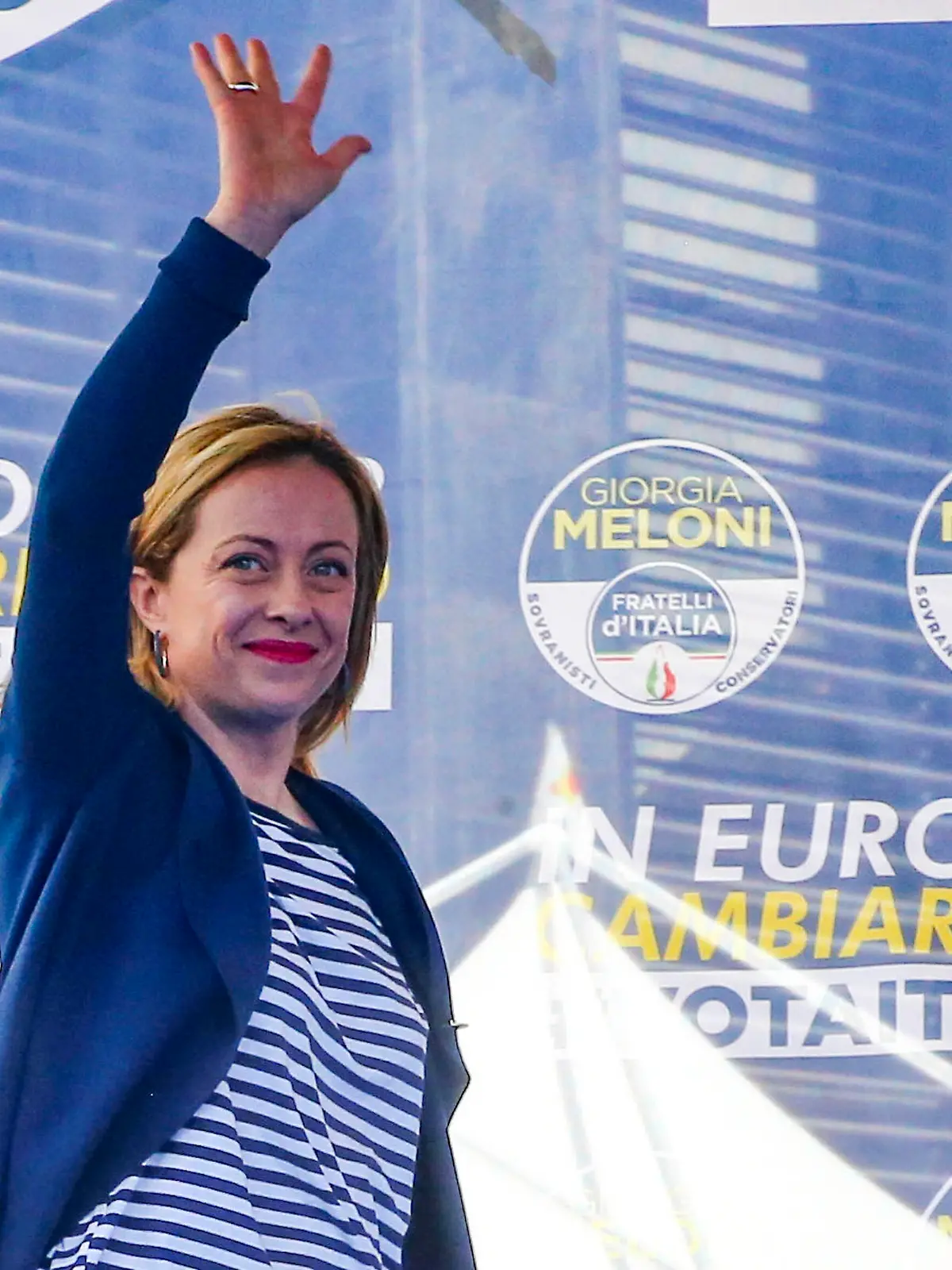  Italy: giorgia meloni Giorgia Meloni is an Italian politician. She was Minister for Youth in Berlusconi s fourth government and president of Giovane Italia, after having been president of Azione Giovani and Azione Studentesca. now in opposition in Draghi s government. ABPH2007 Copyright: xAntonioxBalascox