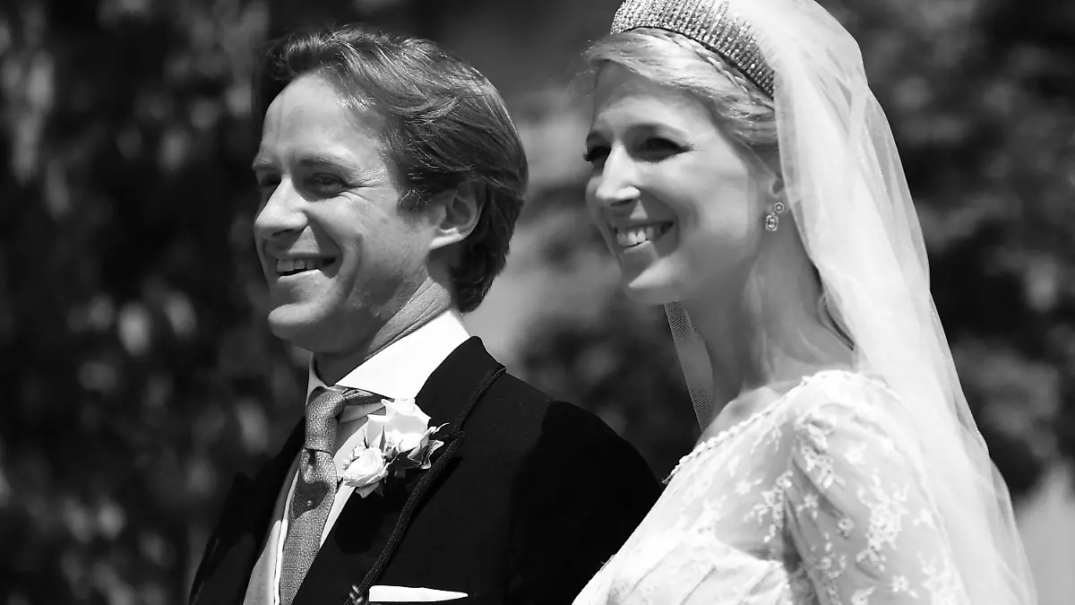18.05.2019, Großbritannien, London: Lady Gabriella Windsor und ihr Mann Thomas Kingston verlassen die St. George's Chapel im Windsor Castle nach ihrer Trauung. Foto: Victoria Jones/PA Wire/dpa +++ dpa-Bildfunk +++
