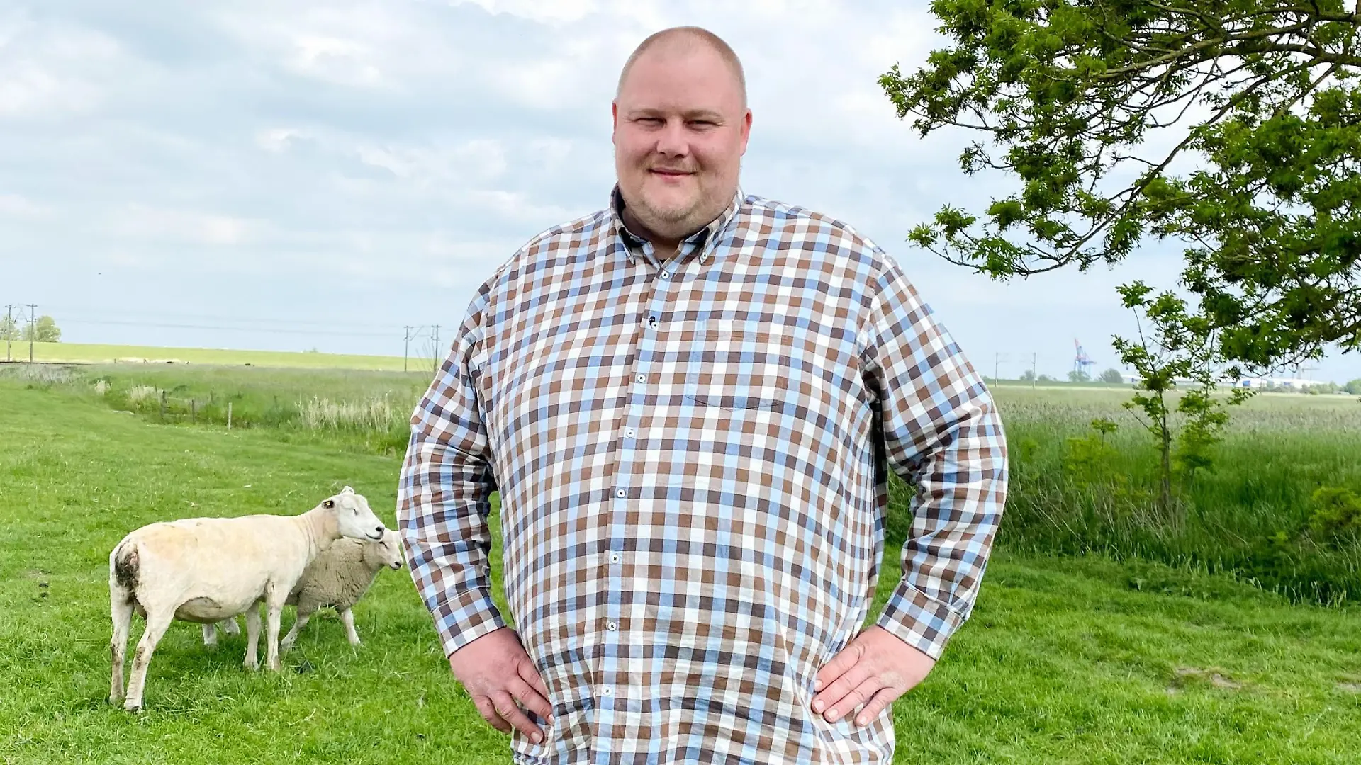Hobby-Geflügelzüchter Leif (31) aus Niedersachsen
+++ Die Verwendung des sendungsbezogenen Materials ist nur mit dem Hinweis und Verlinkung auf TVNOW gestattet. +++