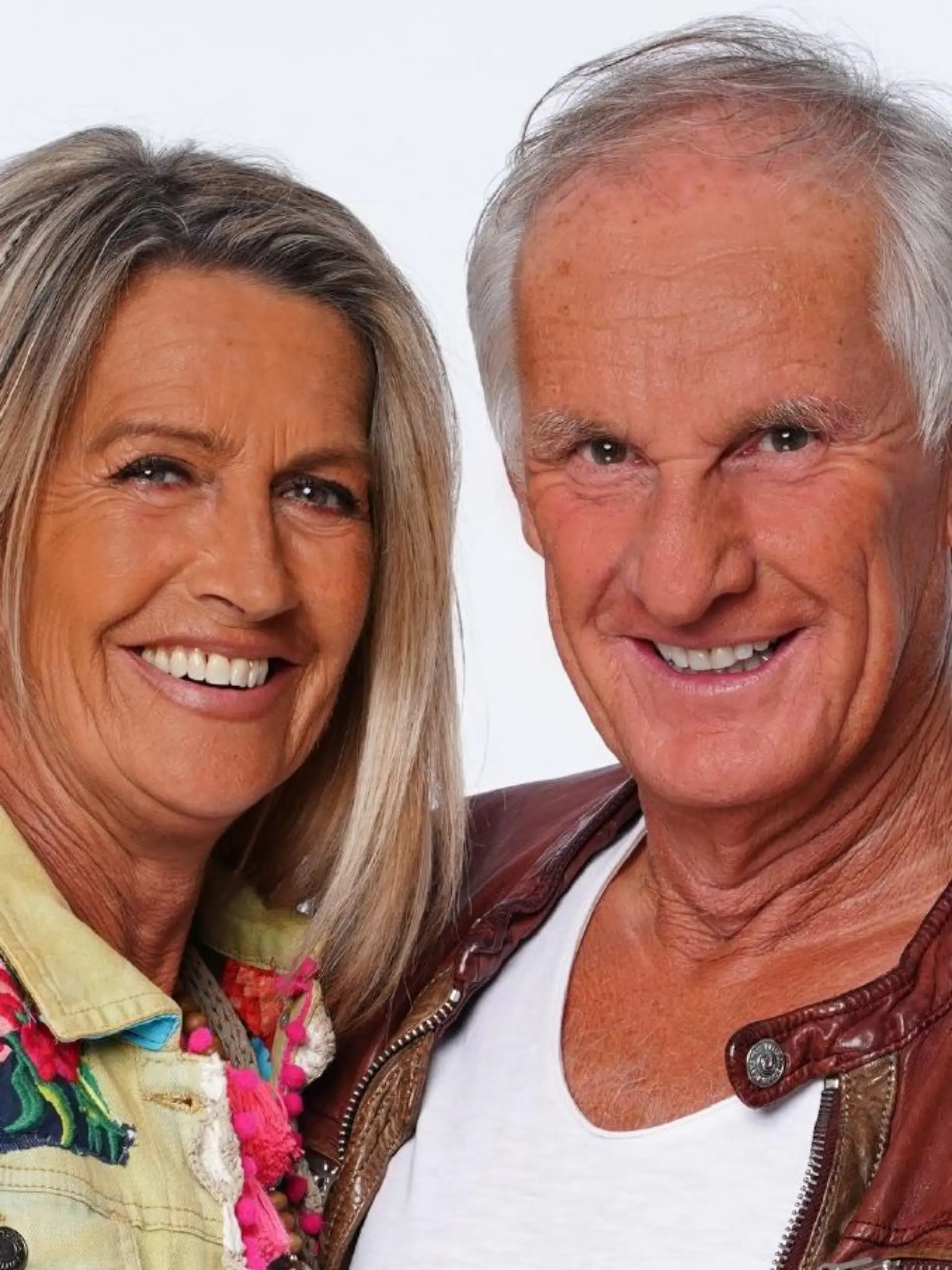 Der Hypnotiseur Martin Bolze (62) und die Designerin Michaela Scherer (53).

Die Verwendung des sendungsbezogenen Materials ist nur mit dem Hinweis und Verlinkung auf TVNOW gestattet.
