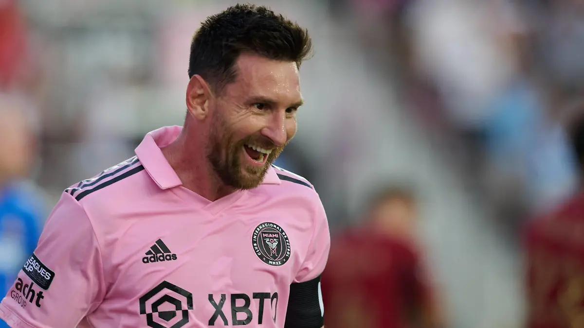 RECORD DATE NOT STATED Leagues Cup 2023 Inter de Miami USA vs Atlanta United USA Lionel Messi celebrates his goal 1-0 of Inter Miami during the game Inter de Miami vs Atlanta United, corresponding to the group stage of the Leagues Cup 2023, at DRV PNK Stadium, on July 25, 2023. brbr Lionel Messi celebra su gol 1-0 de Inter Miami durante el partido Inter de Miami vs Atlanta United, correspondiente a la fase de grupos de la Leagues Cup 2023, en el Estadio DRV PNK, el 25 de Julio de 2023. FORT LAUDERDALE FLORIDA ESTADOS UNIDOS PUBLICATIONxNOTxINxMEXxCHNxRUS Copyright: xDavidxLeahx 20230725190920_LC_23_MIA_ATL_MESSI23