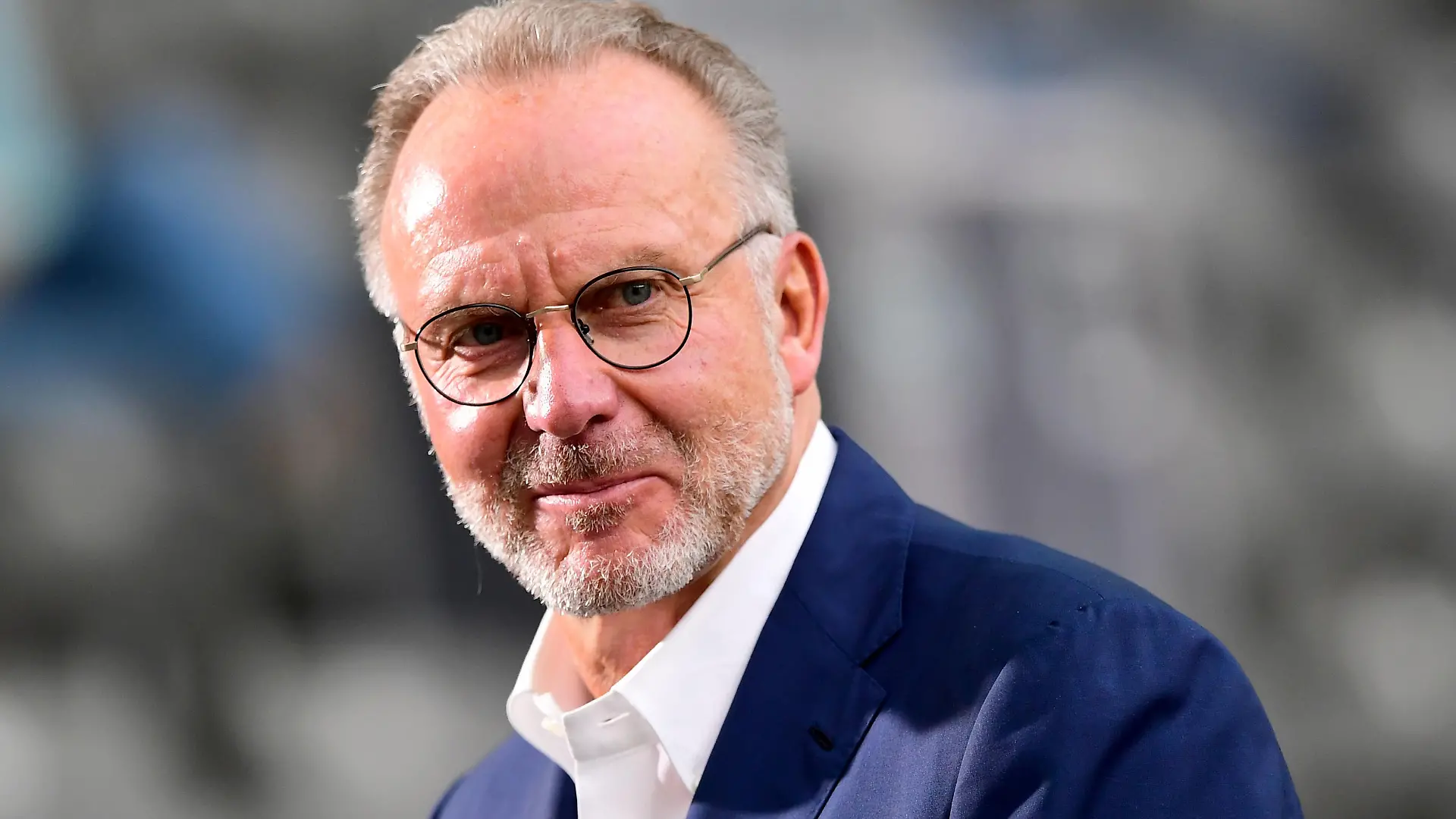 ARCHIV - 04.07.2020, Berlin: Fußball: DFB-Pokal, Finale: Bayer Leverkusen - FC Bayern München im Olympiastadion. Karl-Heinz Rummenigge, Vorstandsvorsitzender der FC Bayern München AG, vor dem Spiel. (zu dpa: "Karl-Heinz Rummenigge: «Wir sind von der Muse des Erfolges geküsst»"). Foto: Robert Michael/dpa-Zentralbild/Pool/dpa +++ dpa-Bildfunk +++