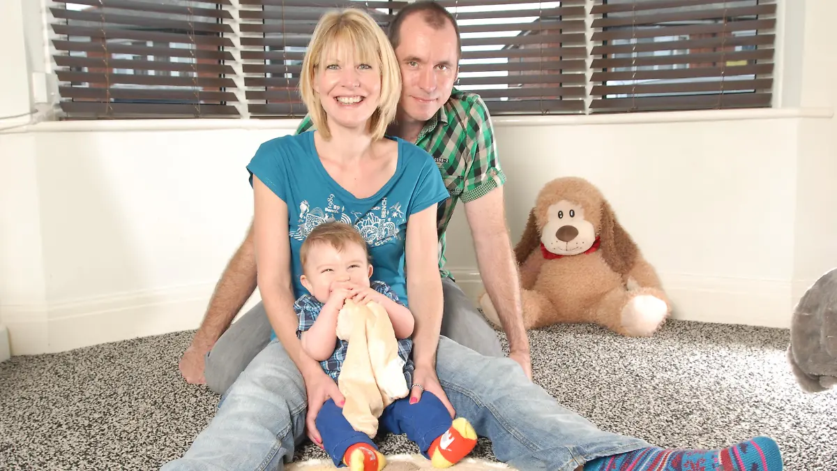 Story from Jam Press (EDS Condition)

Pictured: Kate Mallinson with her husband Roy and son Samuel.

'I'm being tortured in my own body': Doncaster mum shares "unbearable" life with illness so bad she can't play with son or go to the toilet without husband's help

A mum has shared her "debilitating" ordeal after being diagnosed with a rare condition and fears she's missing out on her son's life – with the young  boy feeling "guilty" that he can't "help" his mum.

Kate Mallinson, 45, from Doncaster, has battled "unbearable" symptoms for the past 14 years, where she struggles to hold up her own head due to "excruciating" pain. 

In June 2022, she was diagnosed with Ehlers-Danlos Syndrome (EDS) a genetic condition that affects the connective tissue and muscles, and she also has scoliosis and Crohn's disease.

She's had to quit her job due to the "horrific" pain and is unable to spend quality time with her son, Samuel, 10, as she's too exhausted. 

"I can very rarely run around with him or play any outdoor games and on the occasions I have, I have to stop and vomit," Kate told NeedToKnow.Online. 

"On 'proper' bad days, I can't get up to get my son ready for school or take him there and my mum has to come round and do everything for me. 

"My husband, Roy, has to pick our son up every day because I can't manage it by that time in the day – I'm truly exhausted. 

"Every day is different and I try hard to make a 'good' day for my son when I can and do as many 'mummy' things as possible." 

The situation has also affected Kate's son.

Kate's son said: "I feel guilty that I cannot help mummy. 

"I try to do things like tidy up and help make tea and look after myself a bit, but it's so sad seeing her in pain all the time. 

"Also, not knowing what to do when she is crying. 

"All my life, I've seen mummy in pain and it would really make happy to see her smiling, not crying."

Before falling ill, Kate was working toward achieving her doctorate, as well as being an outgoi