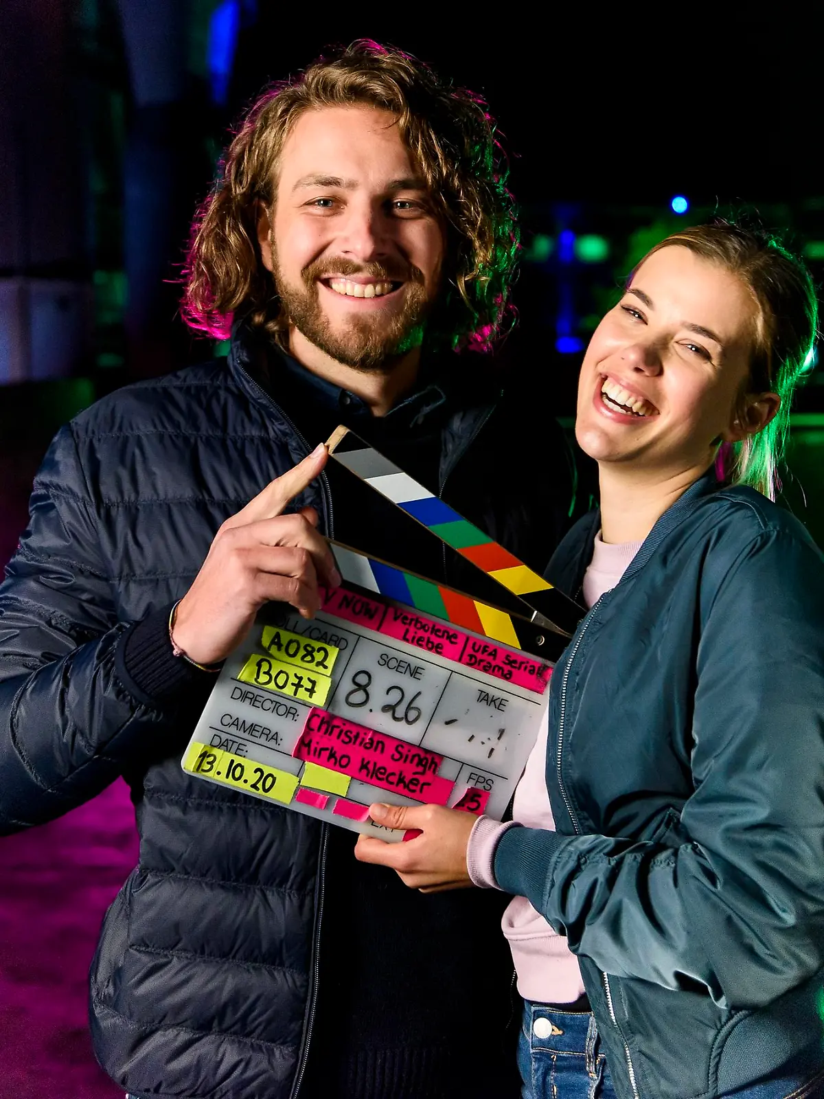 Alexander Verhoven (Frederik Götz) und Josefin Reinhard (Sina Zadra).


Die Verwendung des sendungsbezogenen Materials ist nur mit dem Hinweis und Verlinkung auf TVNOW gestattet.