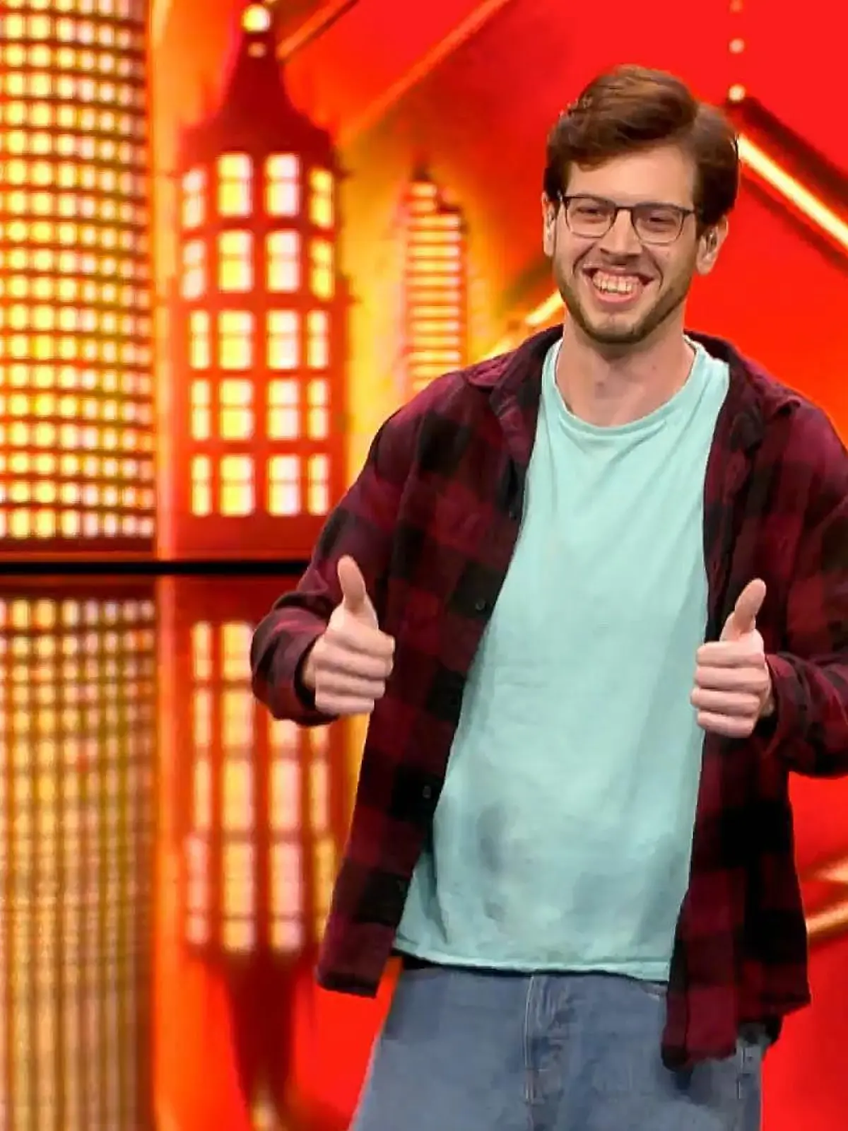 Guy First ist Hand-Furzer und zeigt sein Talent bei "Das Supertalent" 2020.
