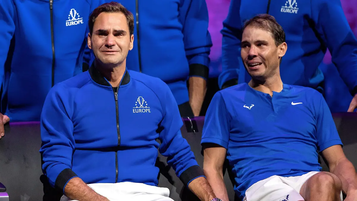 Mandatory Credit: Photo by Ella Ling/Shutterstock 13413997fl Roger Federer and Rafael Nadal of Team Europe emotional, holding hands, watching a video montage after their Men s Doubles match, the final match of Federer s career Laver Cup, Tennis Tournament, Day One, 02 Arena, London, UK - 23 Sep 2022 Laver Cup, Tennis Tournament, Day One, 02 Arena, London, UK - 23 Sep 2022 PUBLICATIONxINxGERxSUIxAUTXHUNxGRExMLTxCYPxROMxBULxUAExKSAxONLY Copyright: xEllaxLing/Shutterstockx 13413997fl