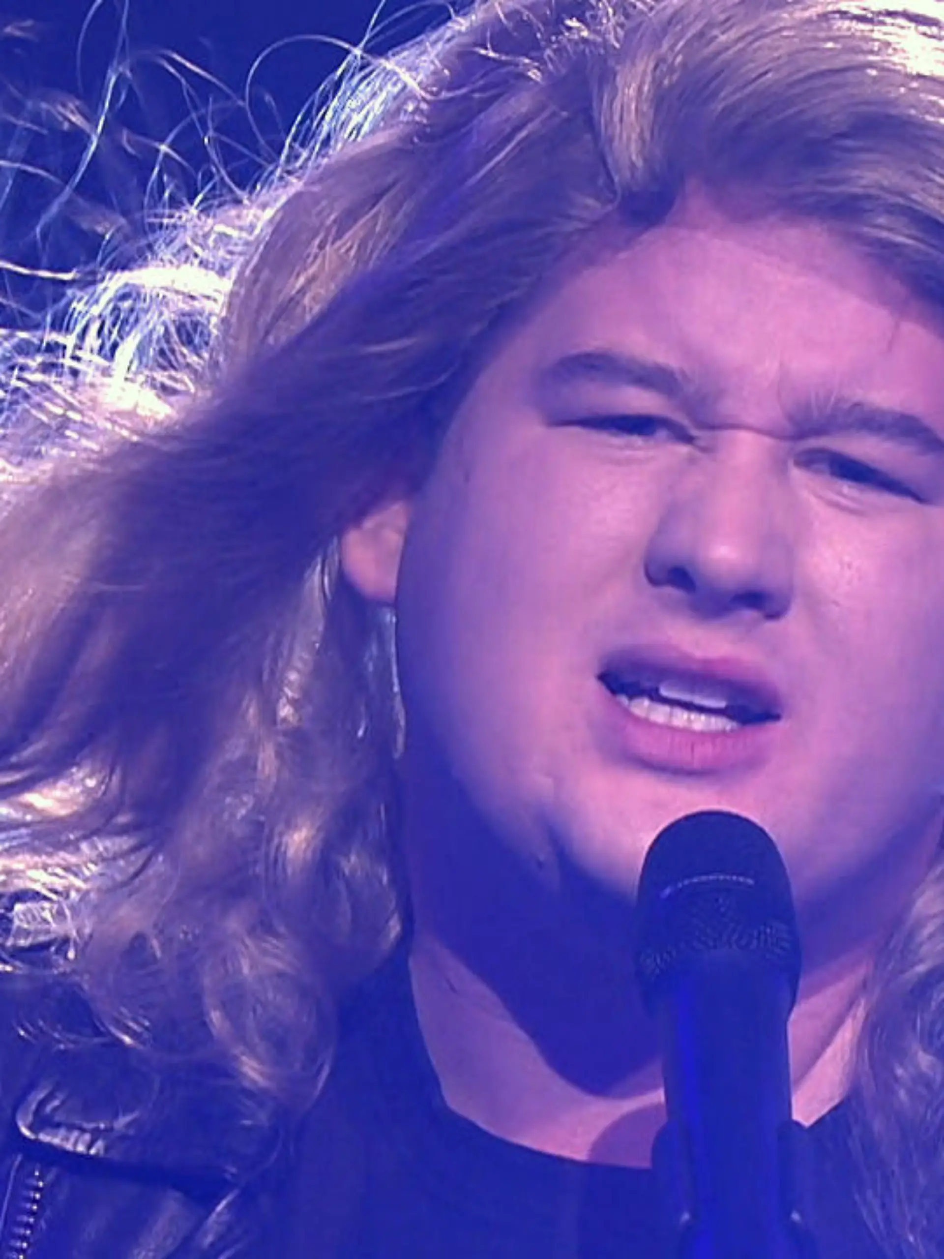 Chris Tall tritt als Helene Fischer auf