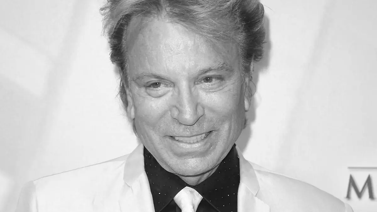 April 26, 2014 - Las Vegas, Nevada, United States - Performer Siegfried Fischbacher attends the 18th Annual Power of Love Gala on April 26, 2014 at the MGM Grand Garden Arena in Las Vegas, Nevadad. PUBLICATIONxINxGERxSUIxAUTxONLY - ZUMAt11