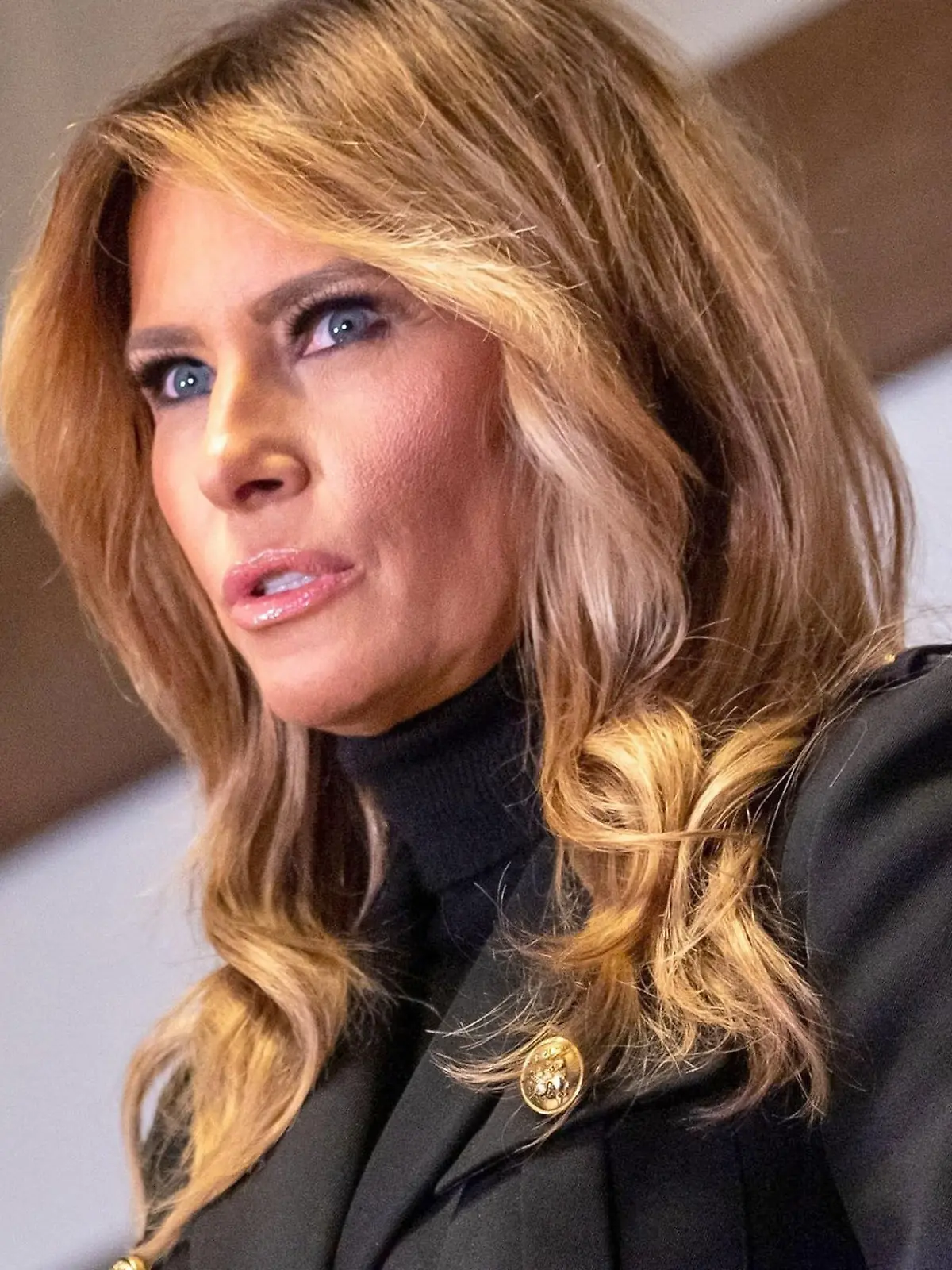 ARCHIV - 31.10.2020, USA, Wapwallopen: First Lady Melania Trump spricht während einer Kundgebung, um US-Präsident Trump in Whitewoods zu unterstützen. (zu dpa "Melania Trump: «Enttäuscht und entmutigt» nach Gewalt am US-Kapitol") Foto: Ron Adar/SOPA Images via ZUMA Wire/dpa +++ dpa-Bildfunk +++