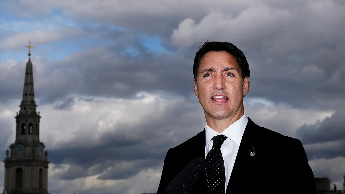 18.09.2022, Großbritannien, London: Justin Trudeau, Premierminister von Kanada, spricht mit Journalisten im Canada House, nachdem er die 10 Downing Street besucht hat, um sich mit der britischen Premierministerin Truss zu treffen. Trudeau besucht London für die Trauerfeierlichkeiten von Königin Elizabeth II.. Die britische Königin Elizabeth II. ist am 08.09.2022 im Alter von 96 Jahren gestorben. Foto: Nathan Denette/The Canadian Press/AP/dpa +++ dpa-Bildfunk +++