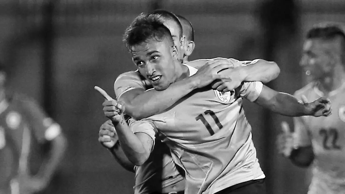 Uruguay s Franco Acosta (Front) celebrates during the match of the South American U20 tournament against Chile in Maldonado, Uruguay, on Jan. 21, 2015 ) (rtg) (SP)URUGUAY-MALDONADO-SOCCER-URUGUAY VS CHILE XuxZijian PUBLICATIONxNOTxINxCHN

Uruguay s Franco Acosta Front Celebrates during The Match of The South American U20 Tournament Against Chile in Maldonado Uruguay ON Jan 21 2015 RTG SP Uruguay Maldonado Soccer Uruguay vs Chile  PUBLICATIONxNOTxINxCHN