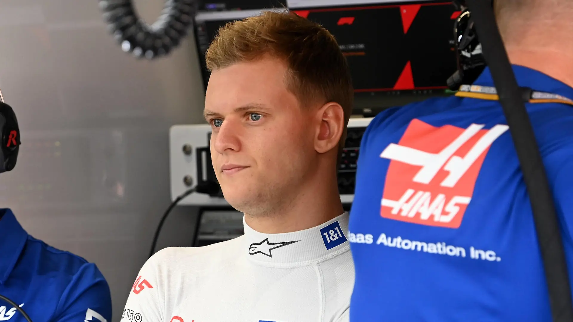 Formula 1 2022: Dutch GP CIRCUIT ZANDVOORT, NETHERLANDS - SEPTEMBER 03: Mick Schumacher, Haas F1 Team, in the garage during the Dutch GP at Circuit Zandvoort on Saturday September 03, 2022 in North Holland, Netherlands. Photo by Mark Sutton / Sutton Images Images PUBLICATIONxINxGERxSUIxAUTxHUNxONLY GP2215_105248MS1_9049