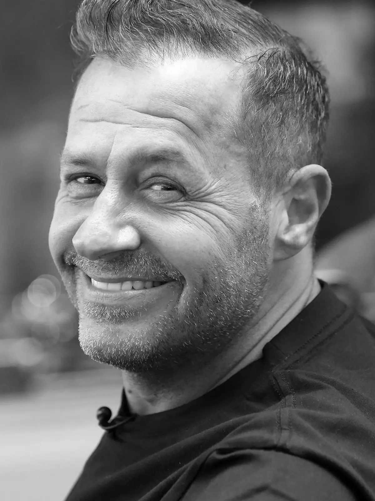 Schauspieler und Reality-Star Willi Herren bei Eröffnung seiner „Willi Herren’s Rievkooche Bud“ vom 16. April 2021