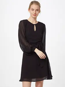 Kleid von nu-in