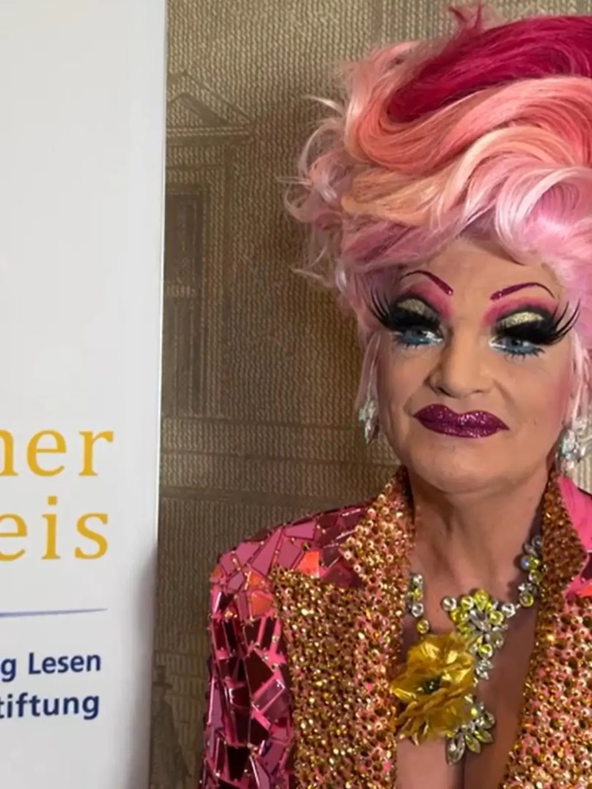 Trotz großer Liebe für Kinder, kommt eigener Nachwuchs für Olivia Jones nicht infrage.