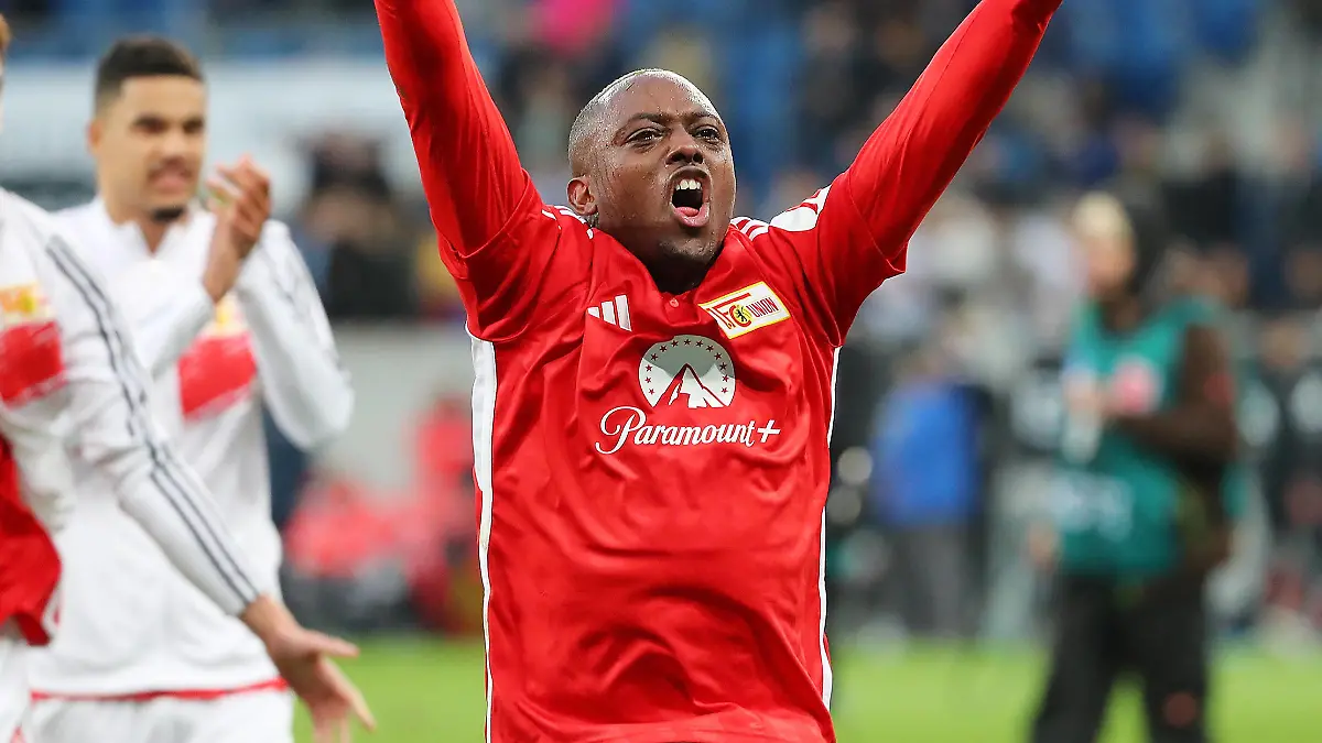 17.02.2024, xtvx, Fussball 1.Bundesliga, TSG 1899 Hoffenheim - 1.FC Union Berlin emspor, v.l. Jerome Roussillon 1. FC Union Berlin nach dem Spiel, after the match DFL/DFB REGULATIONS PROHIBIT ANY USE OF PHOTOGRAPHS as IMAGE SEQUENCES and/or QUASI-VIDEO Sinsheim *** 17 02 2024, xtvx, Fussball 1 Bundesliga, TSG 1899 Hoffenheim 1 FC Union Berlin emspor, v l Jerome Roussillon 1 FC Union Berlin nach dem Spiel, after the match DFL DFB REGULATIONS PROHIBIT ANY USE OF PHOTOGRAPHS as IMAGE SEQUENCES and or QUASI VIDEO Sinsheim