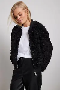 NA-KD Teddy-Bomberjacke
