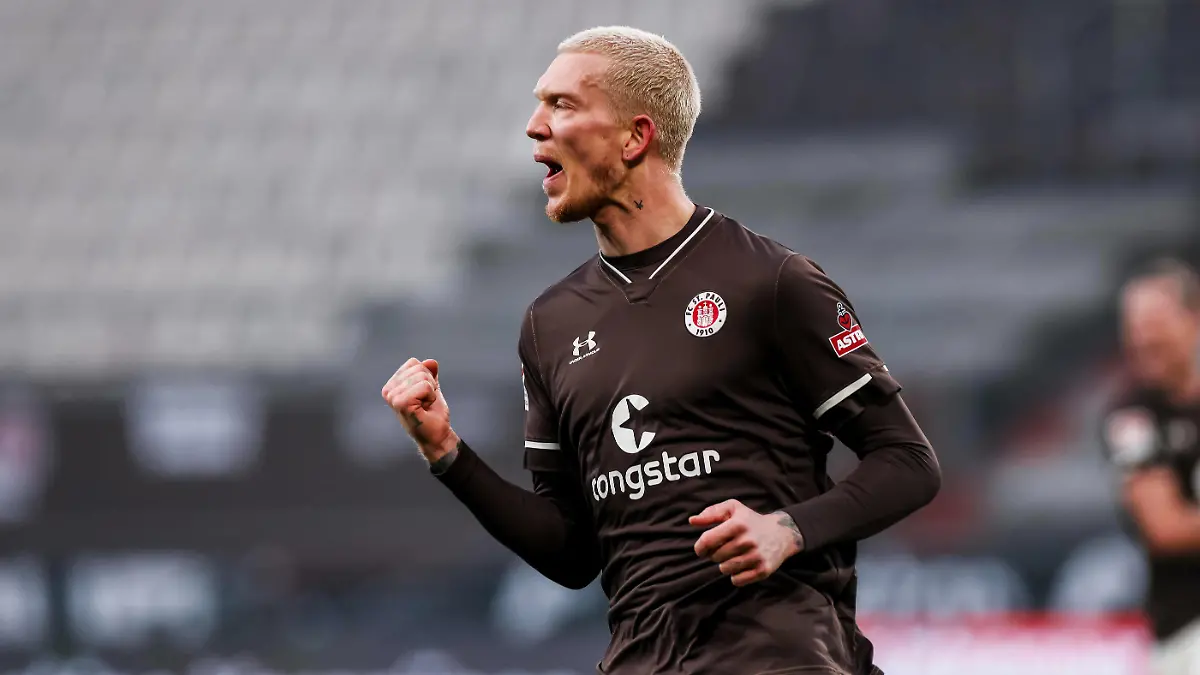 Simon Makienok