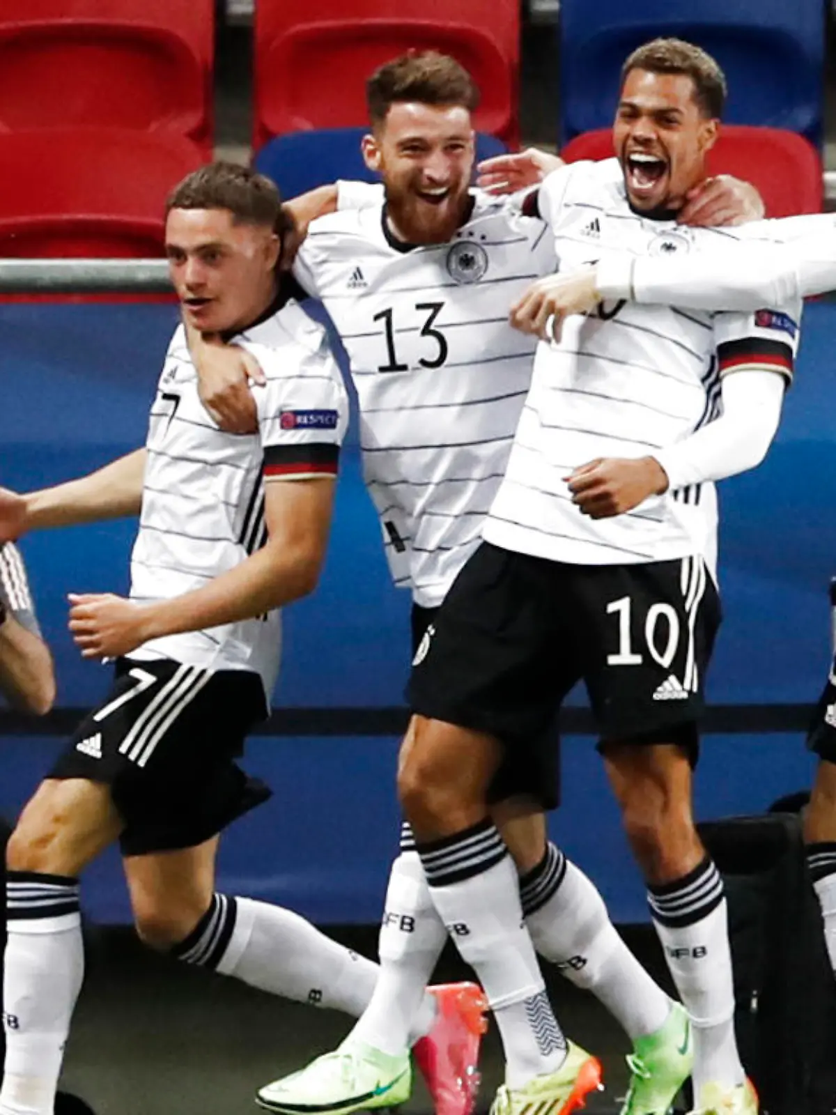 Soccer Football - UEFA Under 21 Championship - Semi Final - Netherlands v Germany - MOL Arena Sosto, Szekesfehervar, Hungary - June 3, 2021 Germany's Florian Wirtz celebrates scoring their first goal with teammates REUTERS/Bernadett Szabo