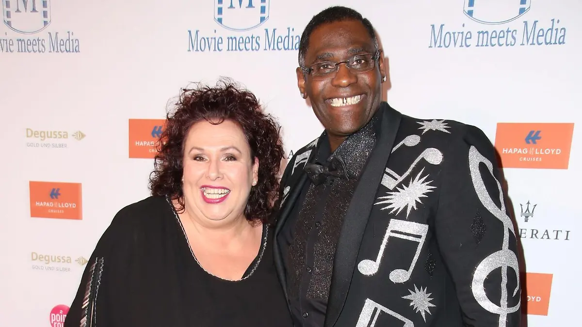 Gala Movie Meets Media 2017 im Hotel Atlantic in Hamburg am 27.11.2017 mit Alphonso Williams (DSDS Gewinner) mit Ehefrau Manuela