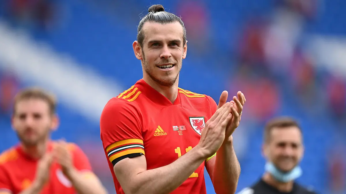 CARDIFF, WALES - JUNE 05: Gareth Bale of Wales applauds fans following the International Friendly match between Wales and Albania at Cardiff City Stadium on June 05, 2021 in Cardiff, Wales. (Photo by Justin Setterfield/Getty Images)