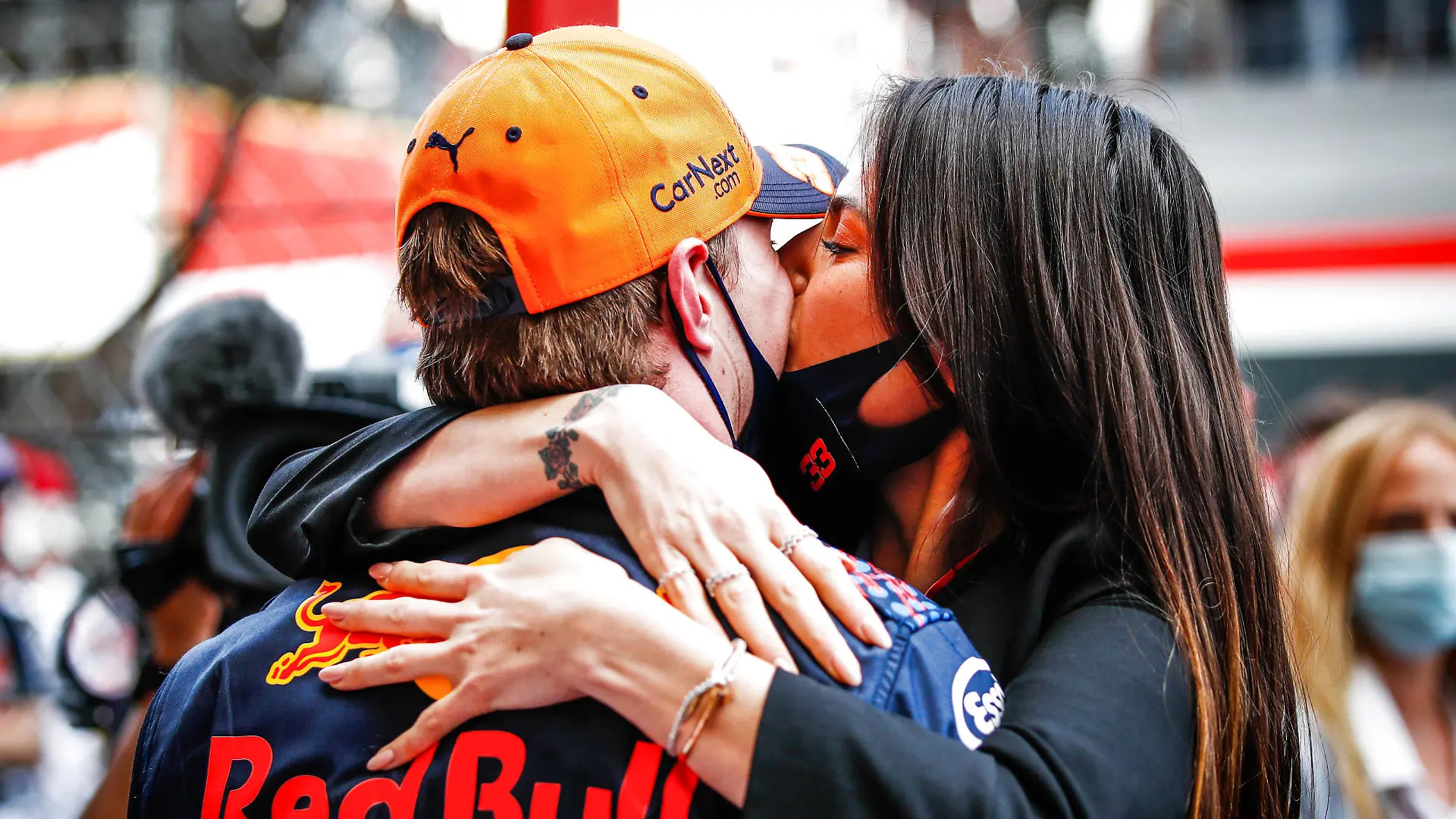 Max Verstappen und Kelly Piquet