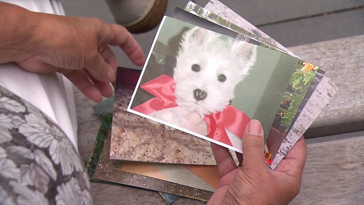 Ingrid Bihler verlor erst ihren Mann, dann ihren Hund. Neben ihm möchte sie später auch bestattet werden.