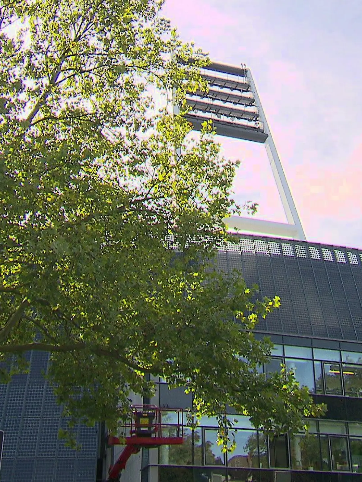 Vor dem Weserstadion steht am Samstag von 11 bis 18 Uhr ein Impfmobil.