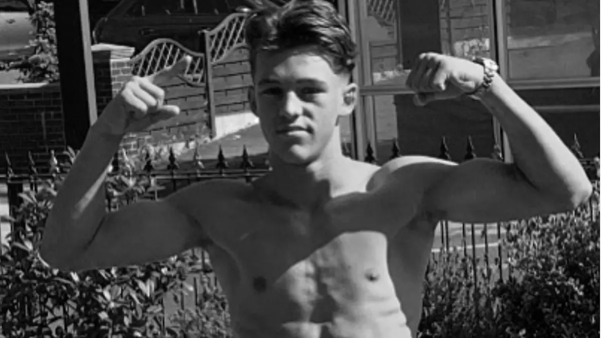 Frank Varey wurde nur 16 Jahre alt