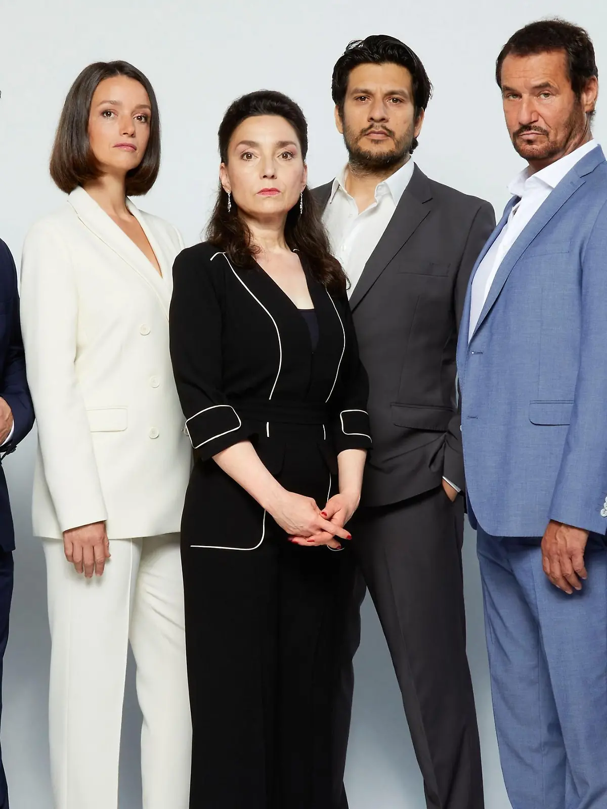 V.l.: Matthias Brüggenolte, Kaja Schmidt-Tychsen, Tatjana Clasing, Francisco Medina, Silvan-Pierre Leirich, Ania Niedieck

Die Verwendung des sendungsbezogenen Materials ist nur mit dem Hinweis und Verlinkung auf TVNOW gestattet.