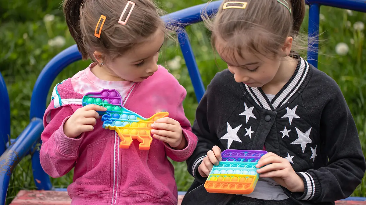 Push it: In der bunten Silikonform stecken coole Spielideen