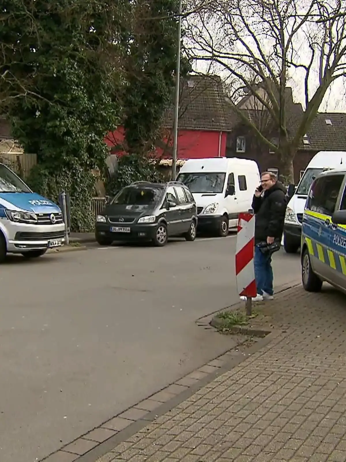 Bild zu: "Polizeieinsatz in Duisburg"