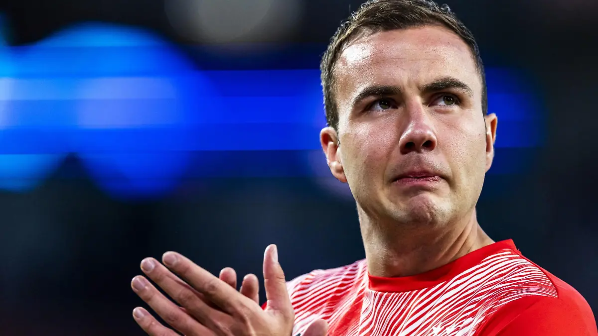 EINDHOVEN, Netherlands, 24-08-2021, football, Philips stadium, Last qualification round Champions League, season 2021 / 2022, during the match PSV - Benfica, PSV player Mario Gotze PSV - Benfica PUBLICATIONxNOTxINxNED x13135125x Copyright:
