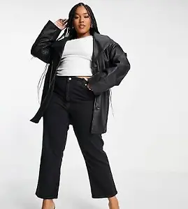 Kunstlederjacke mit Gürtel von Asos Design Curve