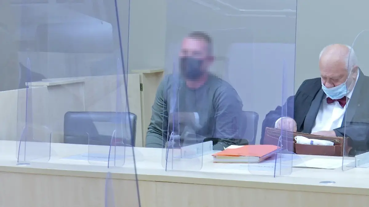 Der angeklagte Jäger Jens M.