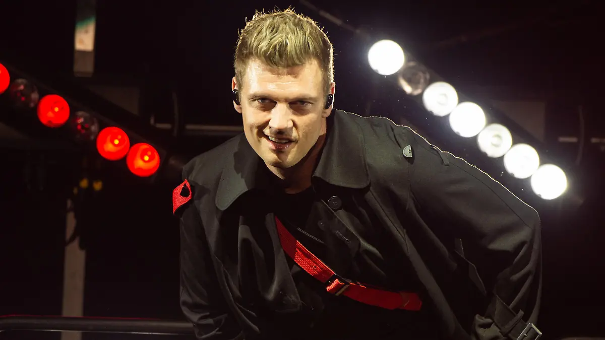 ARCHIV - 21.05.2019, Niedersachsen, Hannover: Nick Carter der Boygroup Backstreet Boys beim Auftakt der Deutschland-Tournee auf der Bühne in der TUI Arena. (zu dpa: "US-Popsänger Nick Carter zum dritten Mal Vater") Foto: Christophe Gateau/dpa +++ dpa-Bildfunk +++
