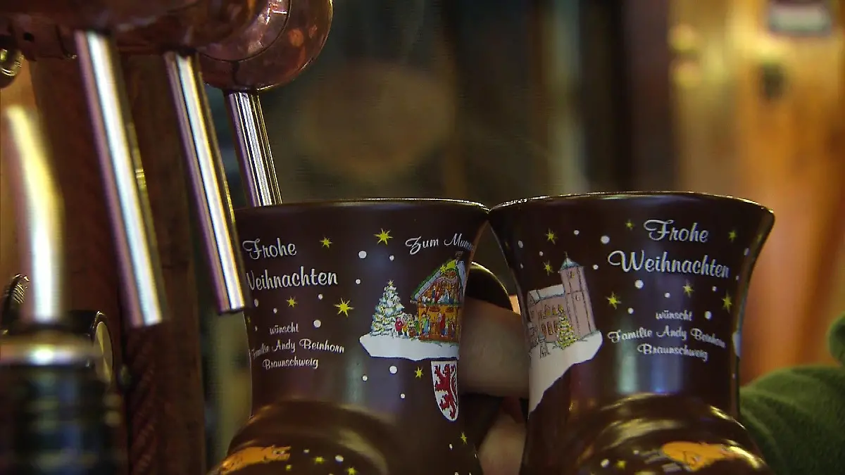 Nach einer coronabedingten Pause sollen in diesem Jahr auch wieder Weihnachtsmärkte in Niedersachsen möglich sein.