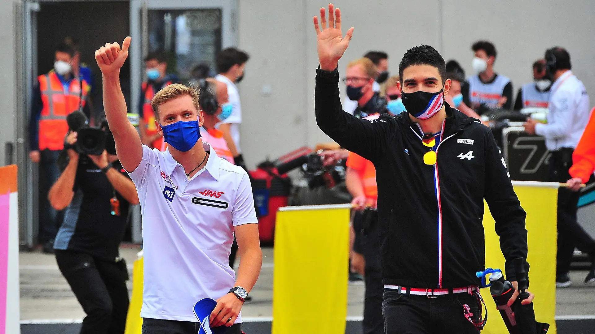 Formula 1 BWT Grosser Preis von Österreich 2021 / 04.07.2021, Red Bull Ring , Spielberg, Formula 1 BWT Grosser Preis von Österreich 2021 , im Bild Mick Schumacher DEU 47, Haas F1 Team, Esteban Ocon FRA 31, Alpine F1 Team *** Formula 1 BWT Austrian Grand Prix 2021 04 07 2021, Red Bull Ring , Spielberg, Formula 1 BWT Austrian Grand Prix 2021 , in picture Mick Schumacher DEU 47 , Haas F1 Team, Esteban Ocon FRA 31 , Alpine F1 Team nordphotoxGmbHx/xBratic nph00250 
