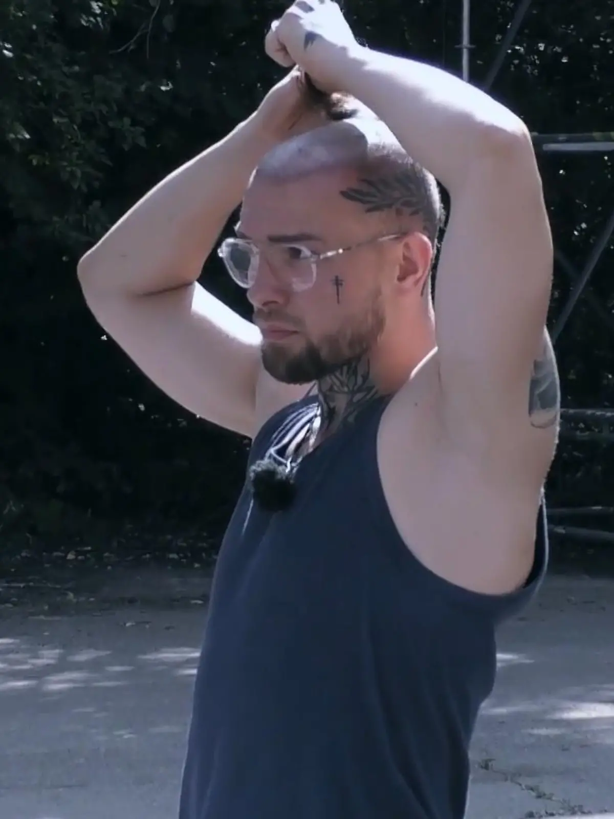 Bild zu: "Eric Stehfest verpasst sich neuen Look"
