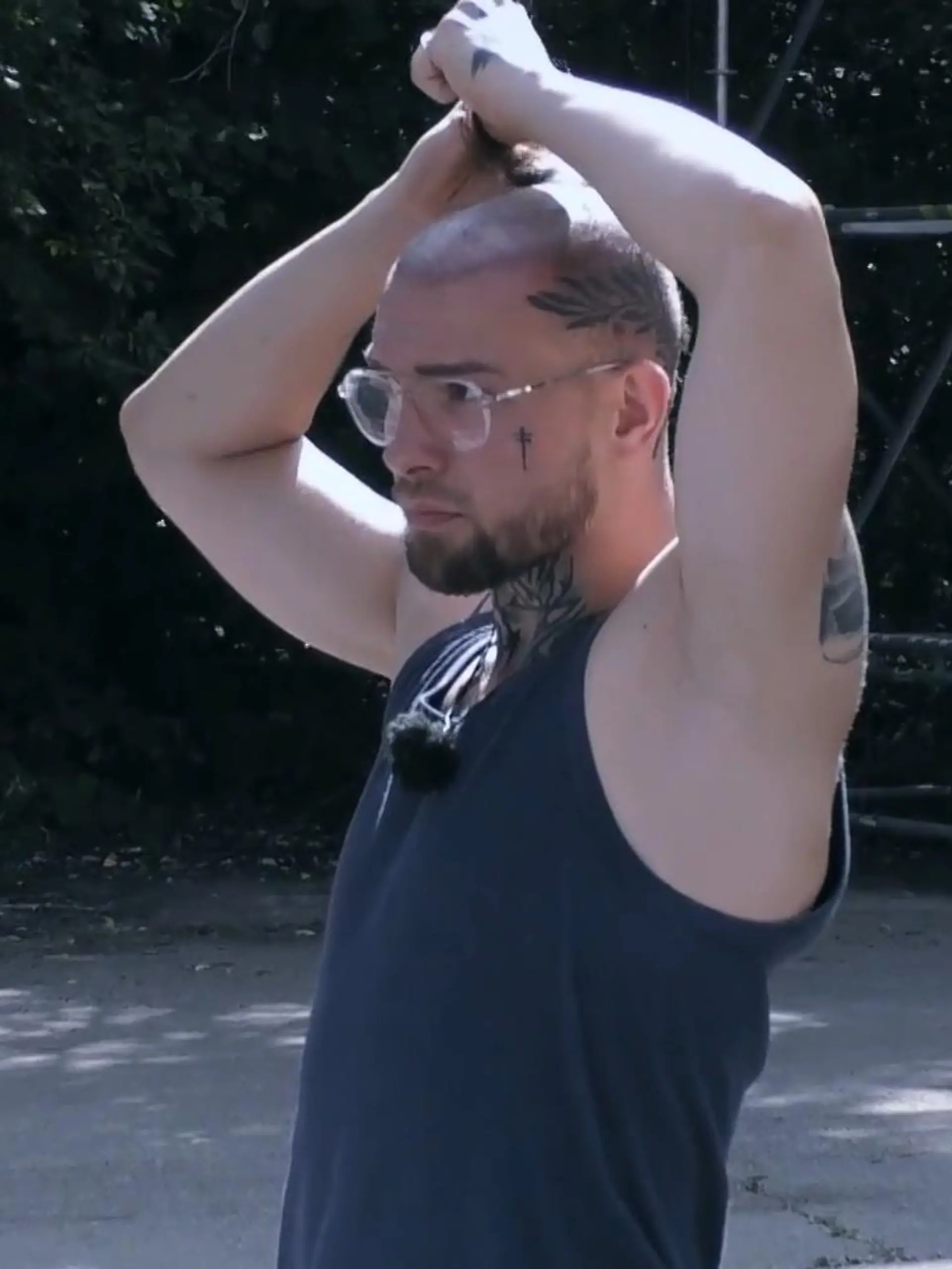 Bild zu: "Eric Stehfest verpasst sich neuen Look"