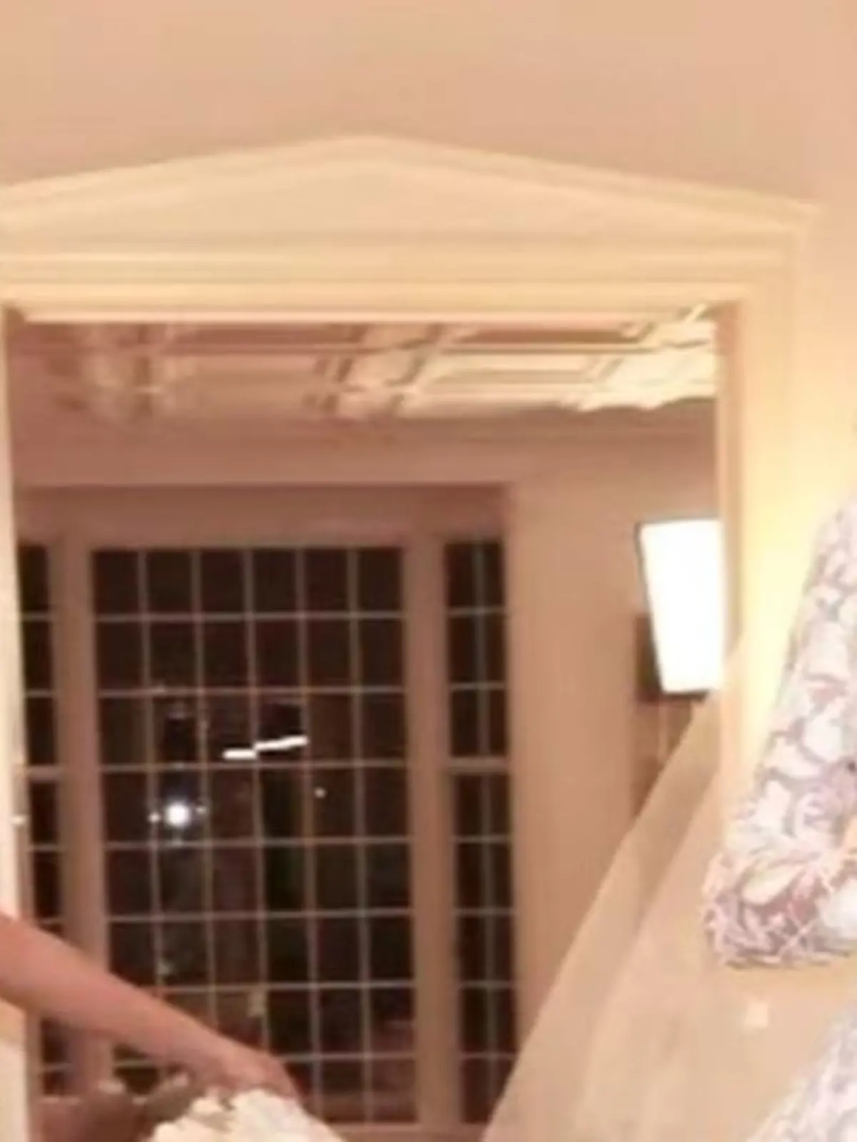 Paris Hilton und Kim Kardashian und Paris' Hochzeit