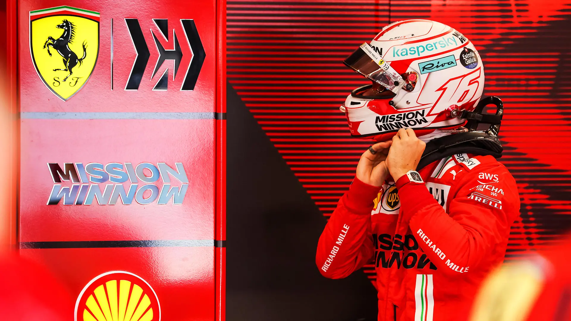 LECLERC Charles mco, Scuderia Ferrari SF21, portrait during the Formula 1 Heineken Grande Premio De Sao Paulo 2021, Sao Paulo Grand Prix, 19th round of the 2021 FIA Formula One World Championship, WM, Weltmeisterschaft from November 12 to 14, 2021 on the Interlagos Circuit, in Sao Paulo, Brazil - F1 - SAO PAULO GRAND PRIX 2021 - RACE DPPI/Panoramic PUBLICATIONxNOTxINxFRAxITAxBEL 00121040_AV6_5807