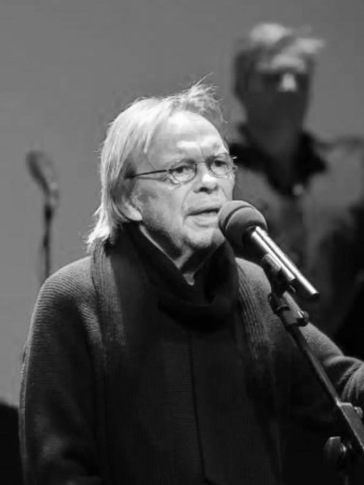Volker Lechtenbrink