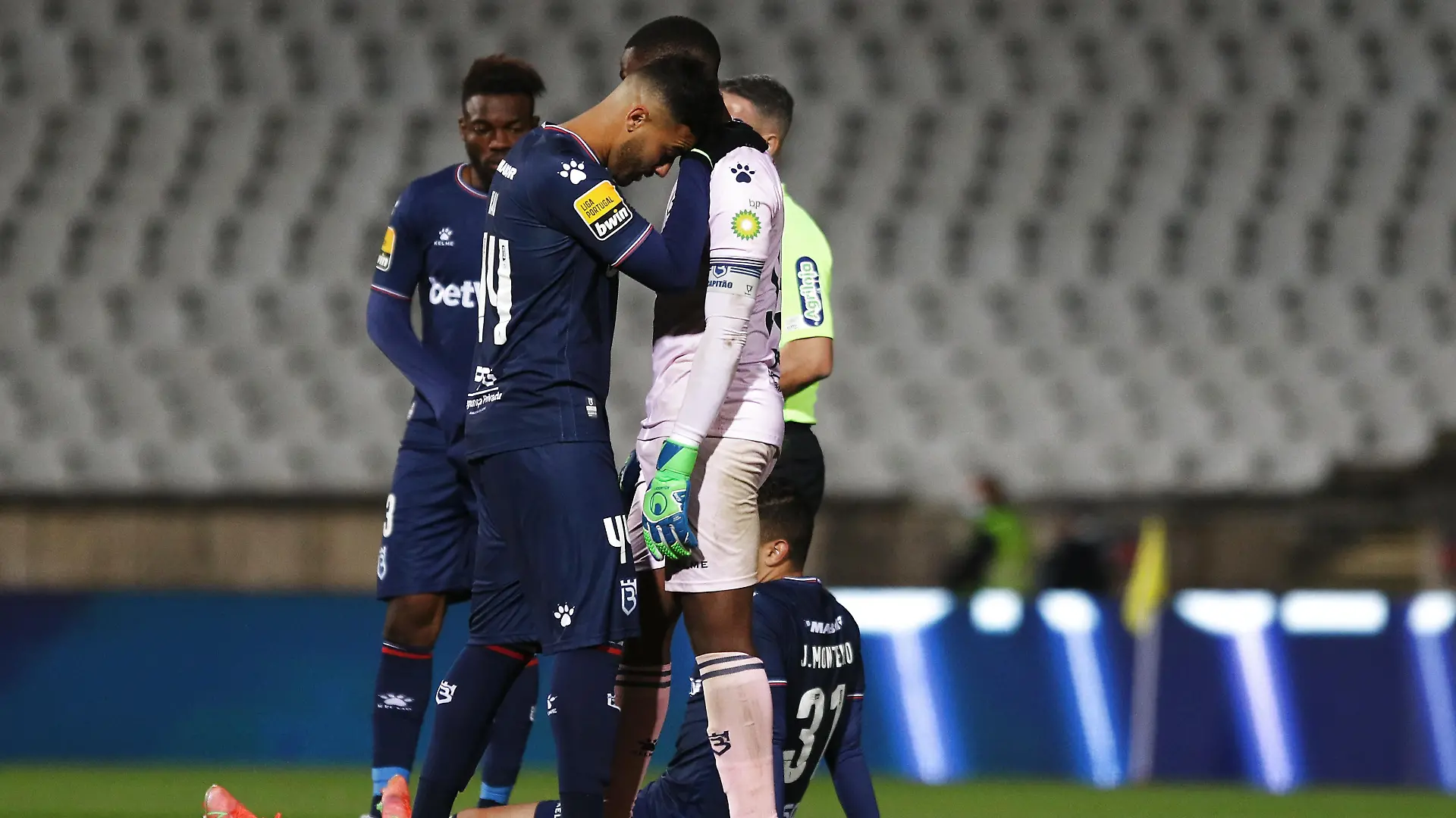 November 27, 2021, Lisbon, Portugal: Eduardo Kau of Belenenses SAD, reaction at the beginning of the second half of Portuguese league football match between Belenenses SAD and SL Benfica, at the Jamor stadium in Lisbon, Portugal on November 27, 2021. Valter Gouveia/SPP (Credit Image: © Valter Gouveia/Sport Press Photo via ZUMA Press